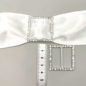 Boucle en strass F3598